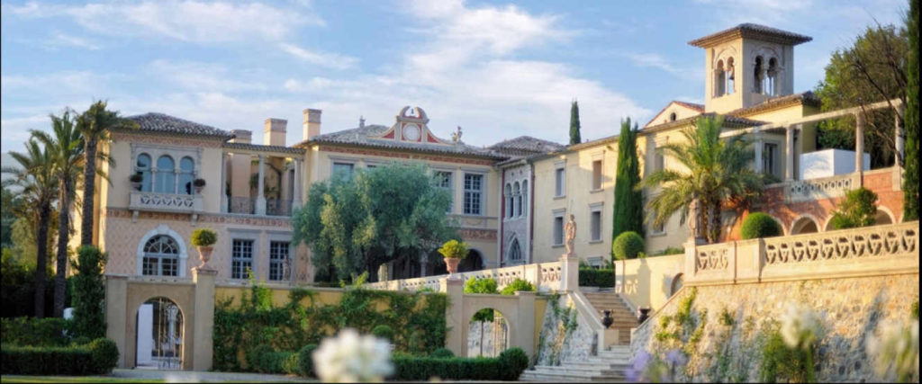 Le Château de Diter est passible de destruction car sa construction est illégale.