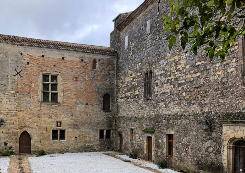 De l'étude de programmation à la sélection d'opérateurs : redonner vie au château d'une commune en Occitanie