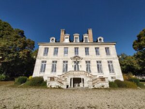 Étude de pré-programmation pour la valorisation et la mise en tourisme d’un château communal et de son parc en bord de Seine