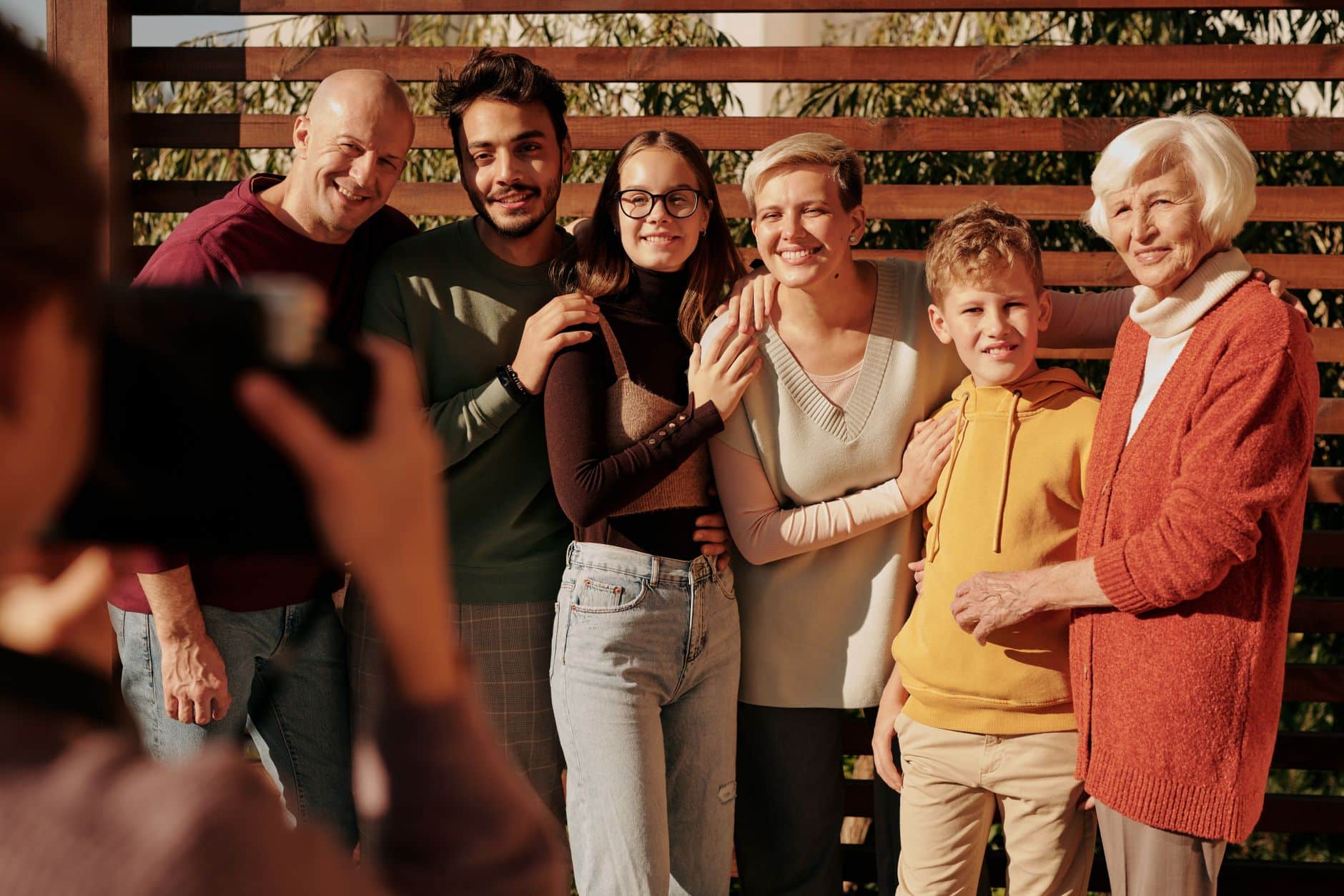 Famille discutant transmission patrimoine régime matrimonial