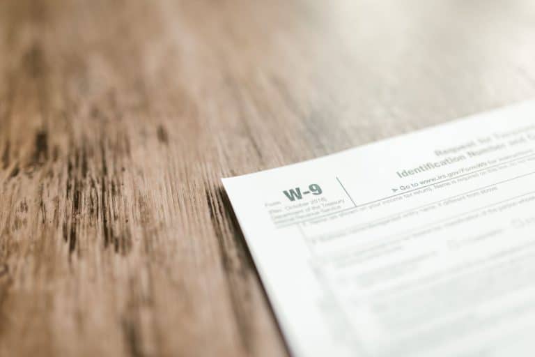 Avis d'imposition et calculatrice pour vérifier la décote fiscale 2026
