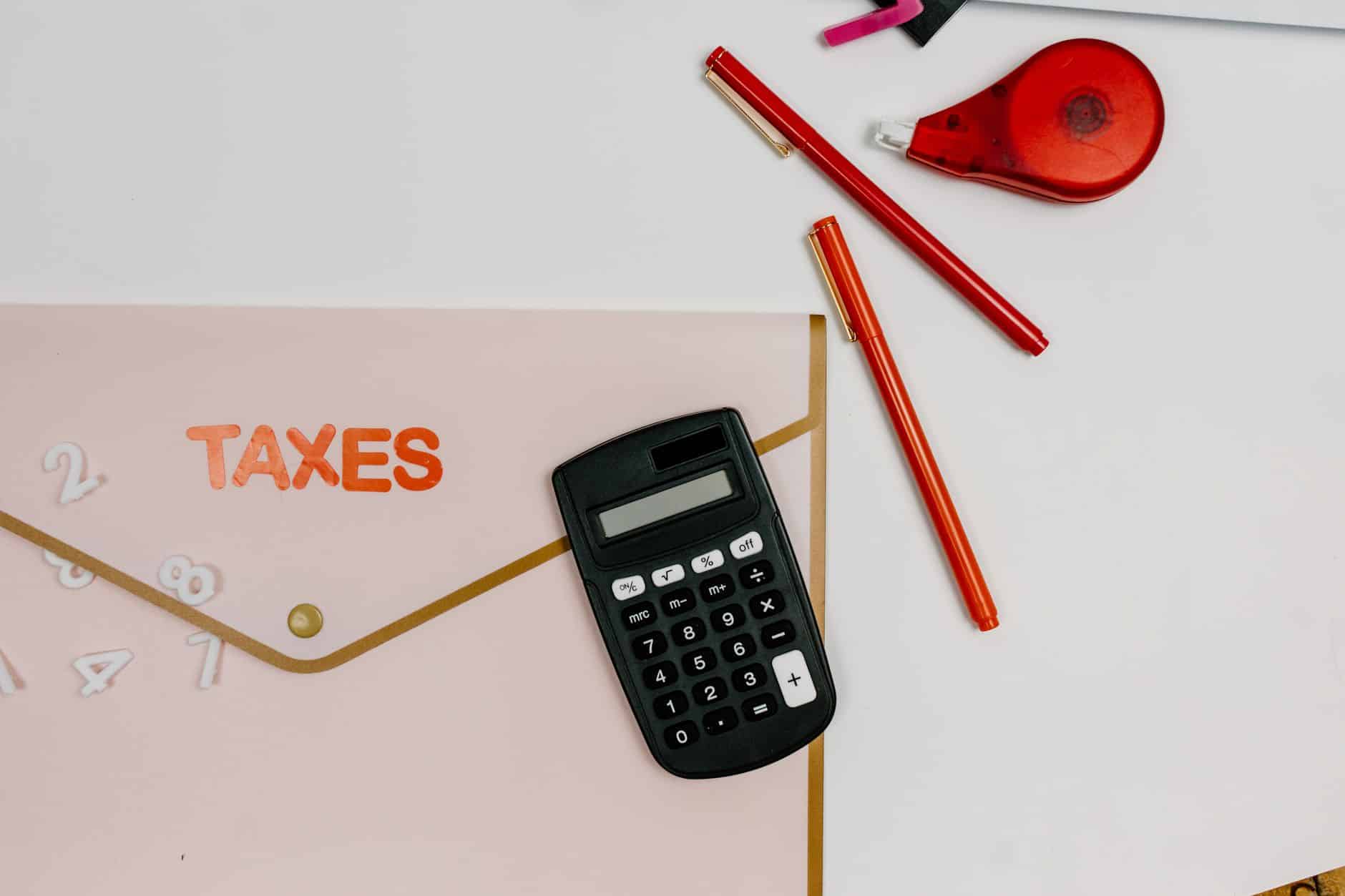 Avis d'imposition CFE avec calculatrice française