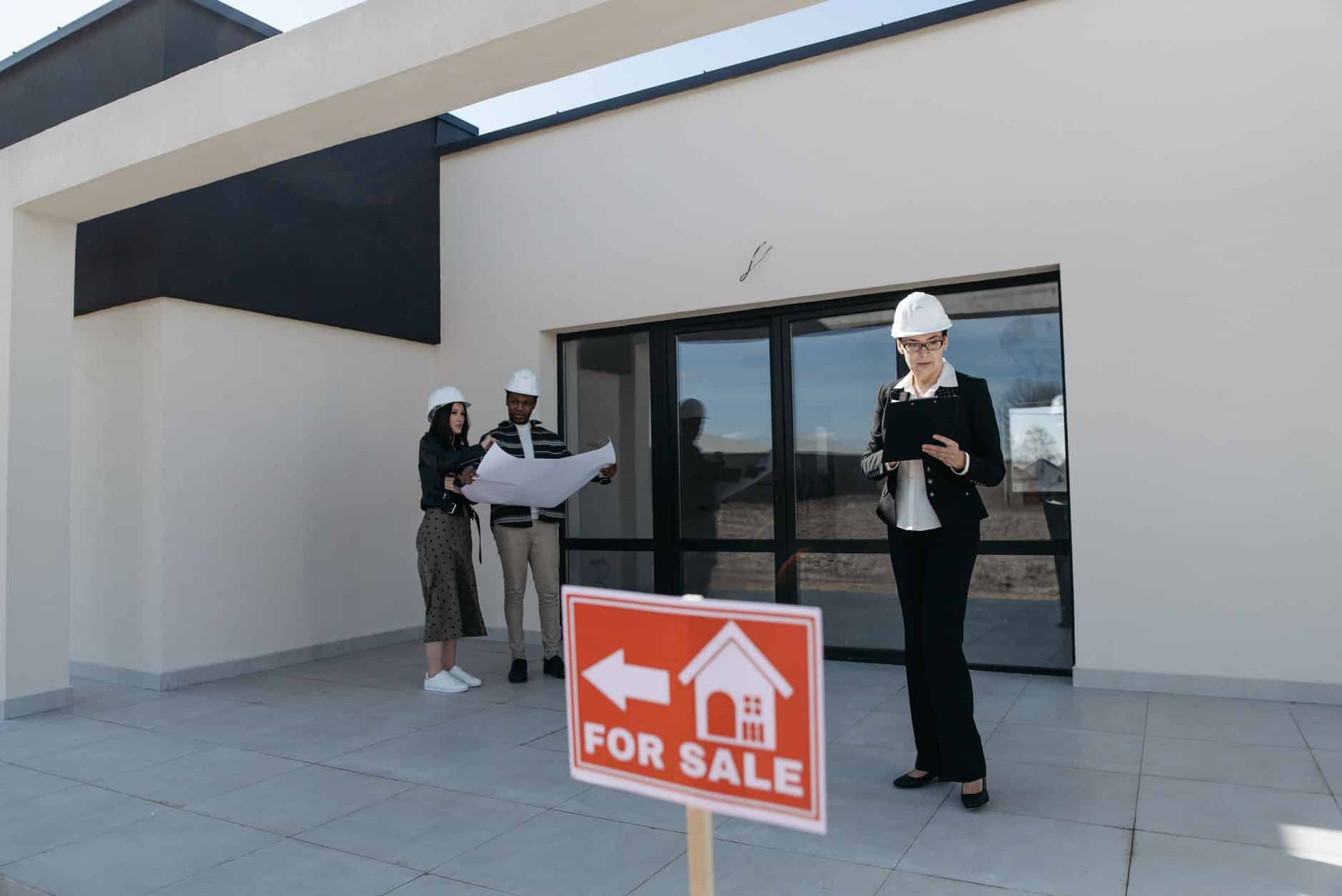 Agent immobilier vérifiant compte séquestre fonds mandants loi Hoguet